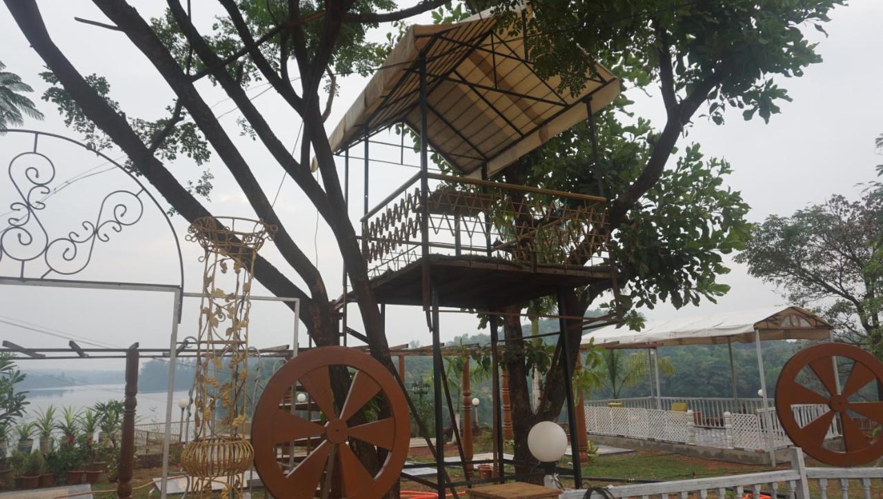 Sona Villa, The Lake Chalet Kudal  Exterior foto