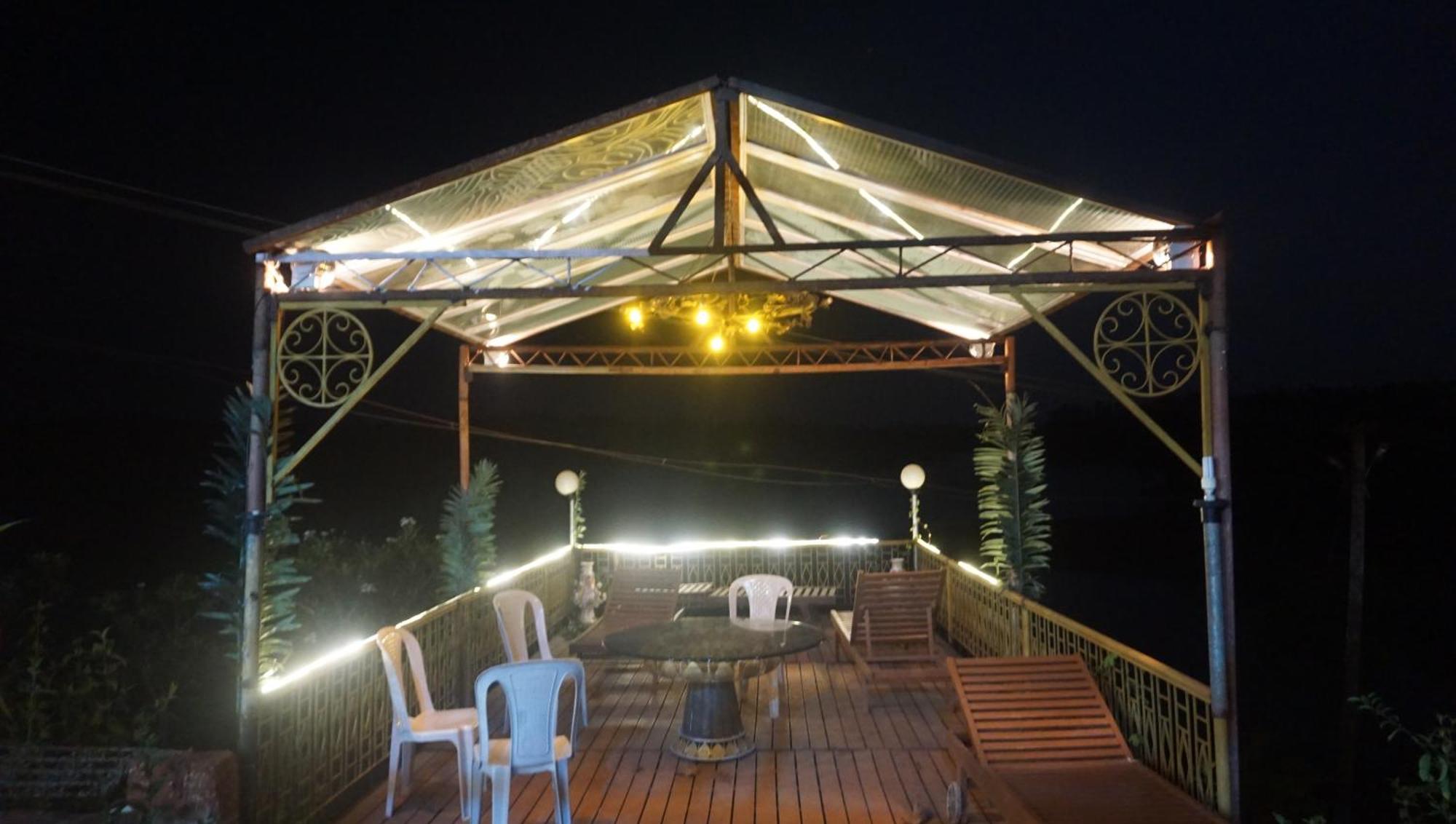 Sona Villa, The Lake Chalet Kudal  Exterior foto