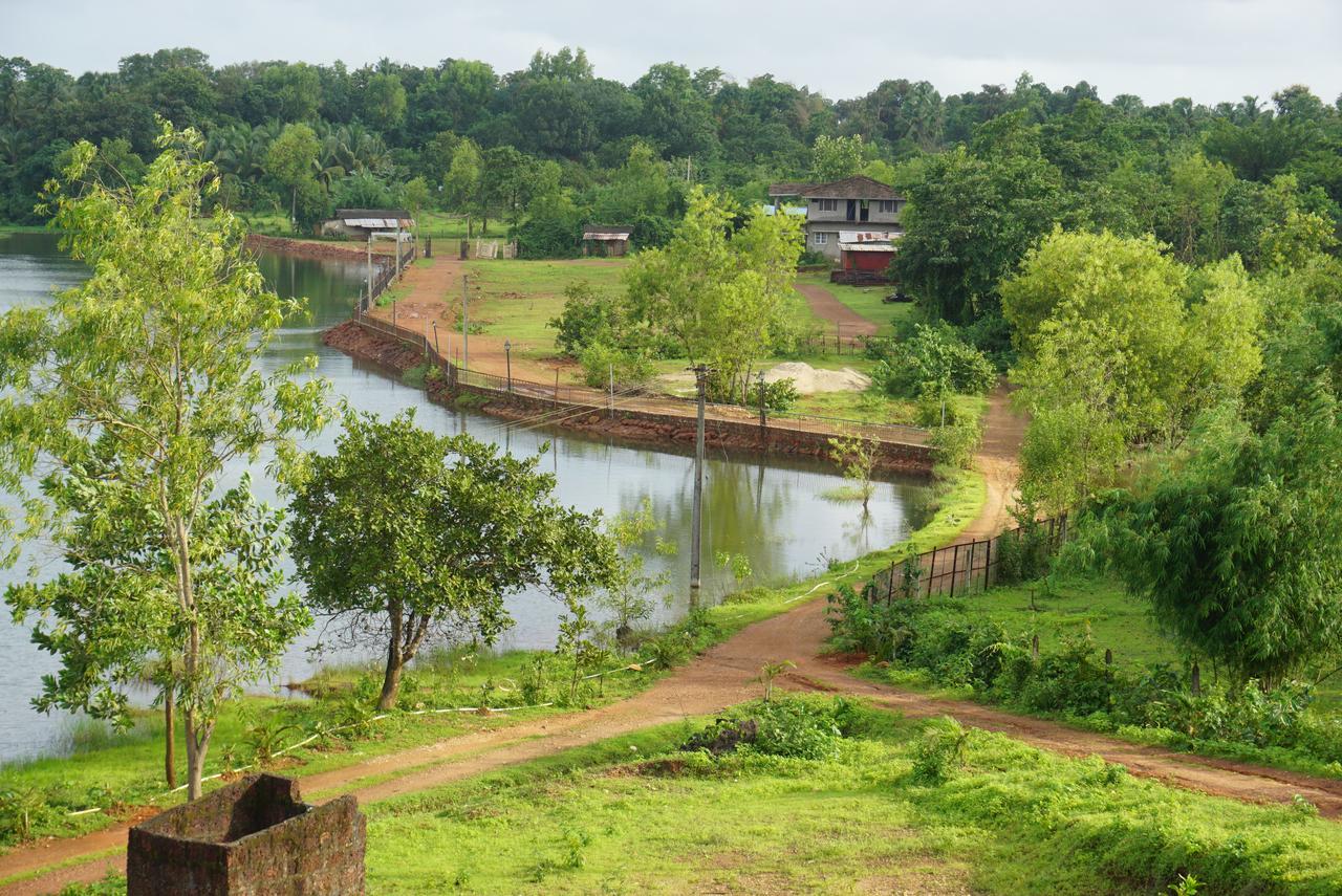 Sona Villa, The Lake Chalet Kudal  Exterior foto